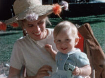 Dans les fils d’argent de tes robes